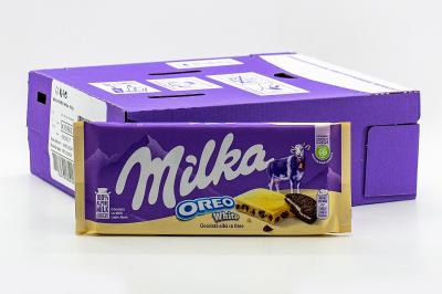 Белый шоколад Milka Орео с печеньем 100 грамм